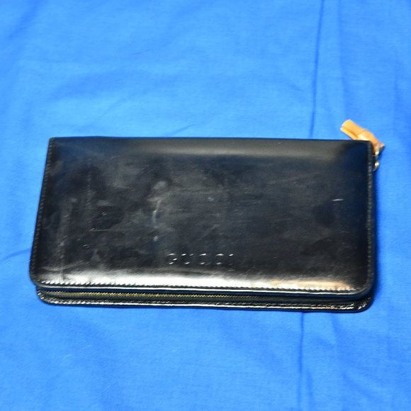 Gucci Wallet - Picture 1 of 7